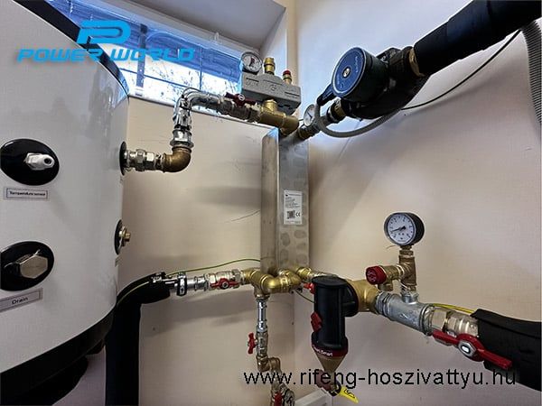 Térfogatnövelő tartály és hőcserélő
